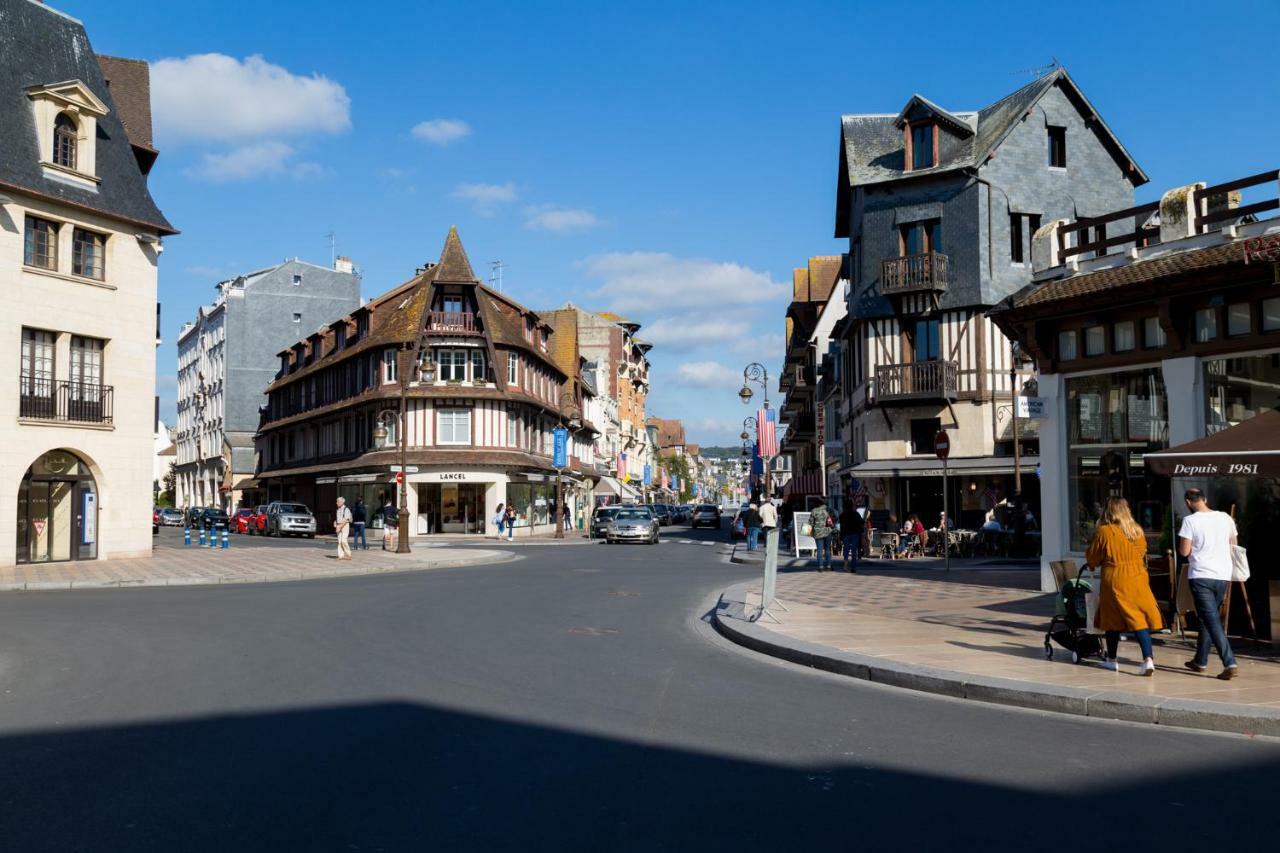 Le Petit Deauville Extérieur photo